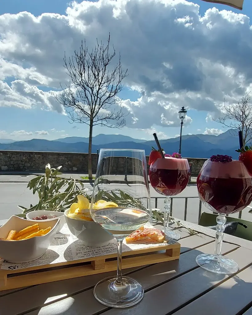 Bar Enosteria ai Macelli_Castiglione di Garfagnana_slider_image_2