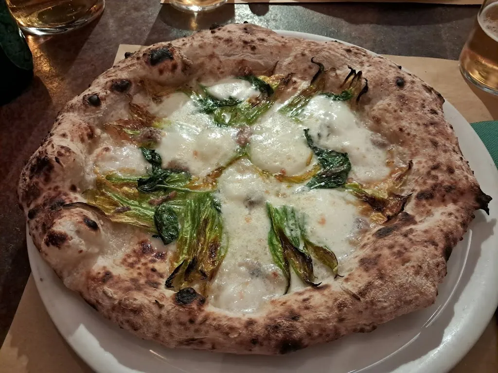 Pizzeria Da Gherardo_Castelnuovo di Garfagnana_slider_image_3