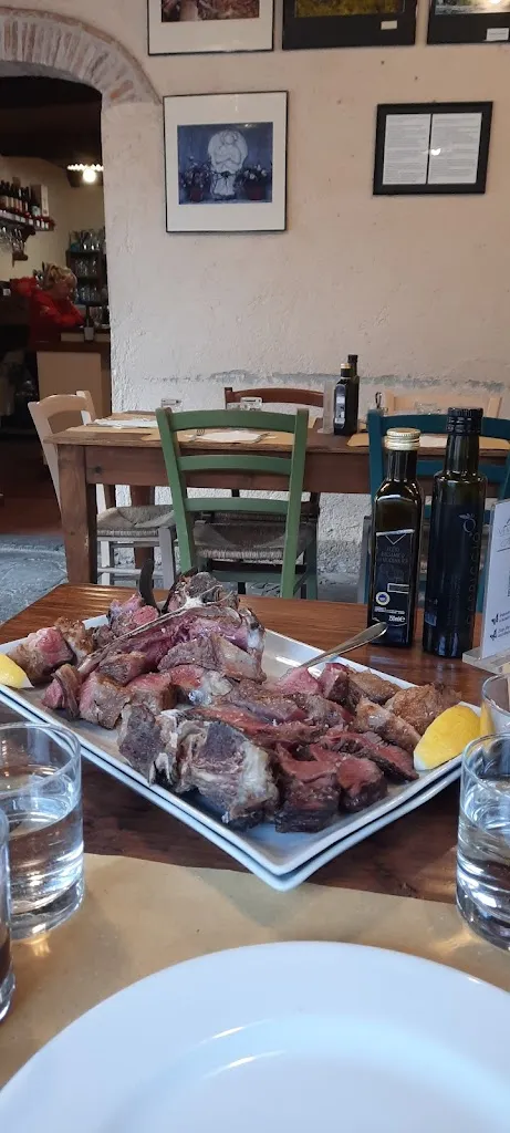 Iria Xoubanova_Ristorante Venturo_Castelnuovo di Garfagnana_review