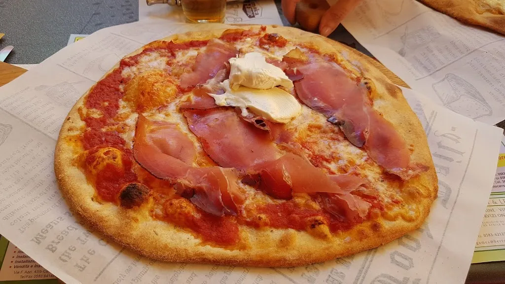 Bar Pizzeria Costanza_Castelnuovo di Garfagnana_slider_image_2