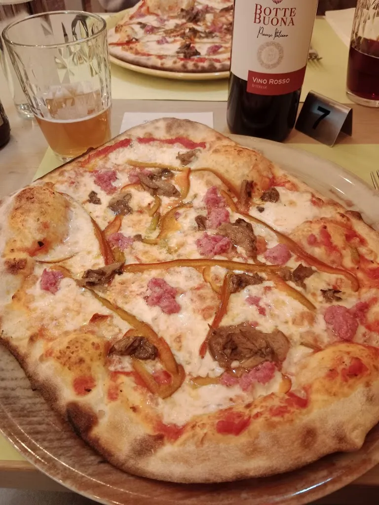 Menu_Pizzeria La Barchetta - Asporto e Tavoli ._Castelnuovo di Garfagnana_image_9