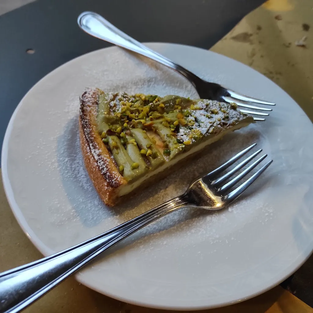 Anna Coda_Pizzeria La Barchetta - Asporto e Tavoli ._Castelnuovo di Garfagnana_review