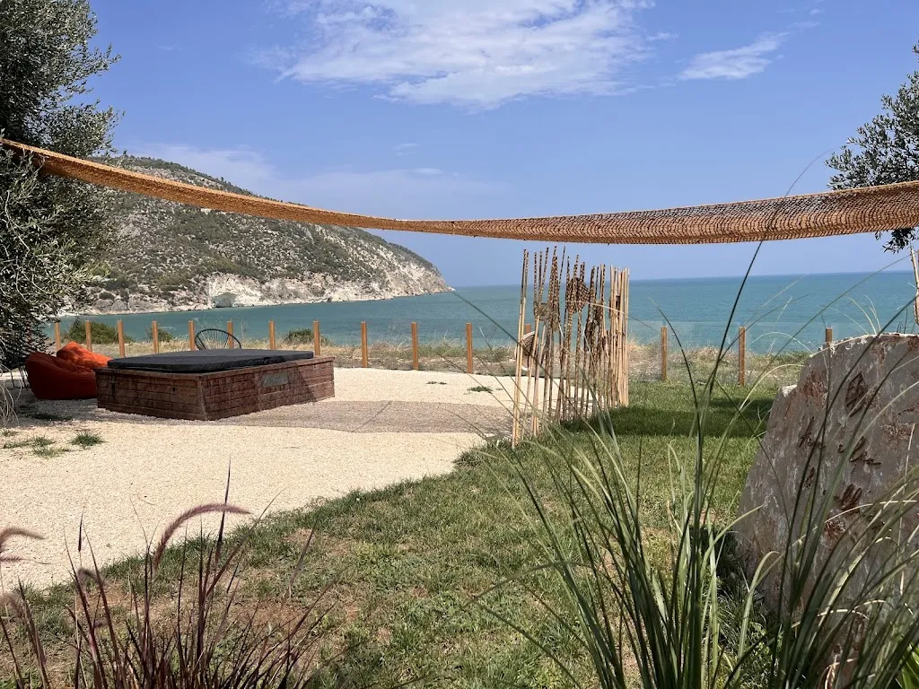 Jessica Petrassi_Le Lenze Glamping_Mattinata_review