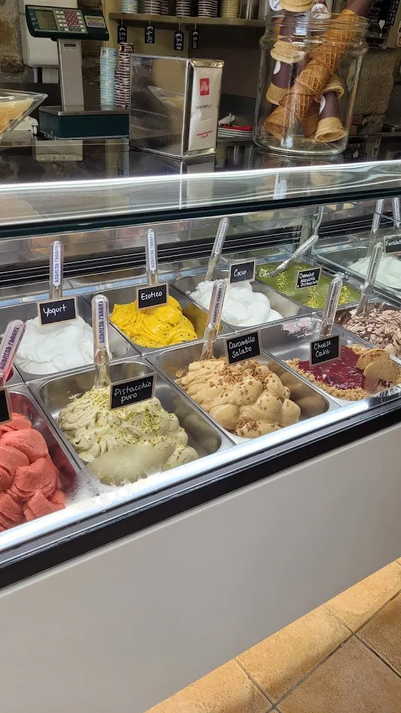 sadoslados_Gelateria Castelnuovo Garfagnana_Castelnuovo di Garfagnana_review