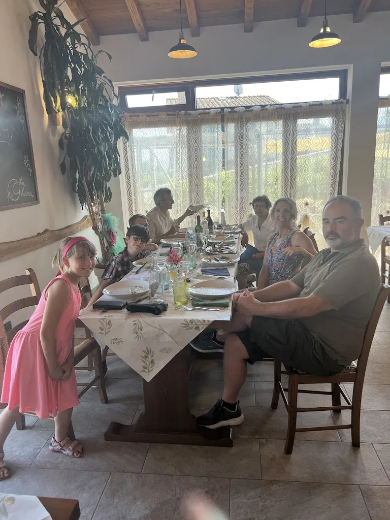 Stefania Cecchi_La Luna_Castelnuovo di Garfagnana_review