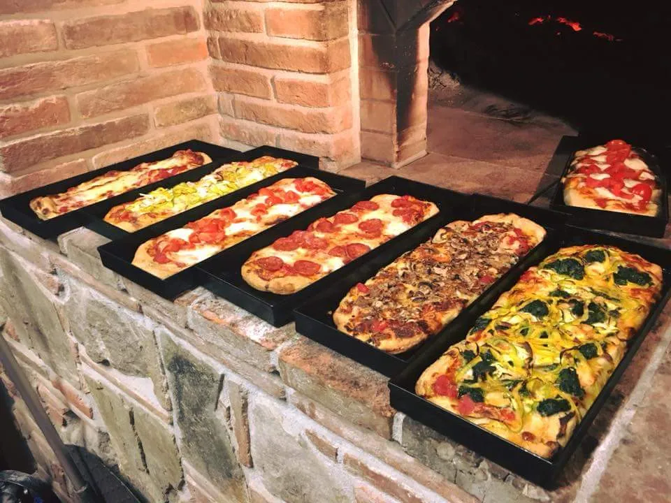 La Leccia pizzeria_Cenaia_slider_image_2
