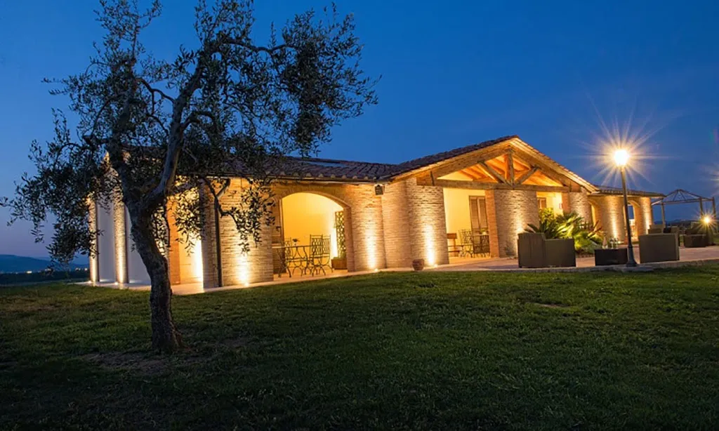 Agriturismo Deni restaurant in Cenaia