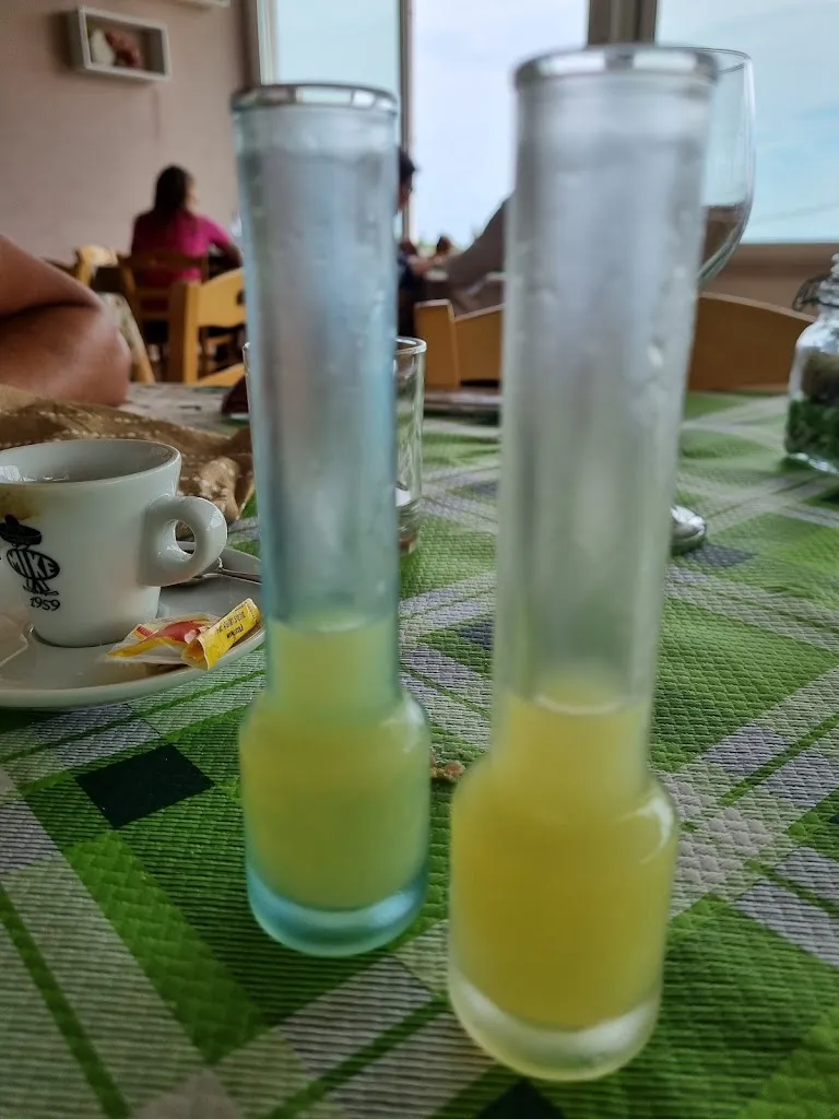 Olga J_Trattoria Da Renzo Di Maria La Torre_Mattinata_recensione