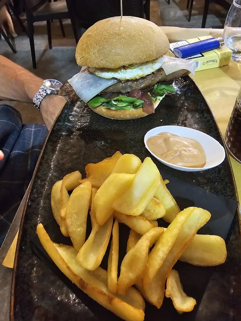 Nikolina Dulčić_Harbour House_Castiglione della Pescaia_review