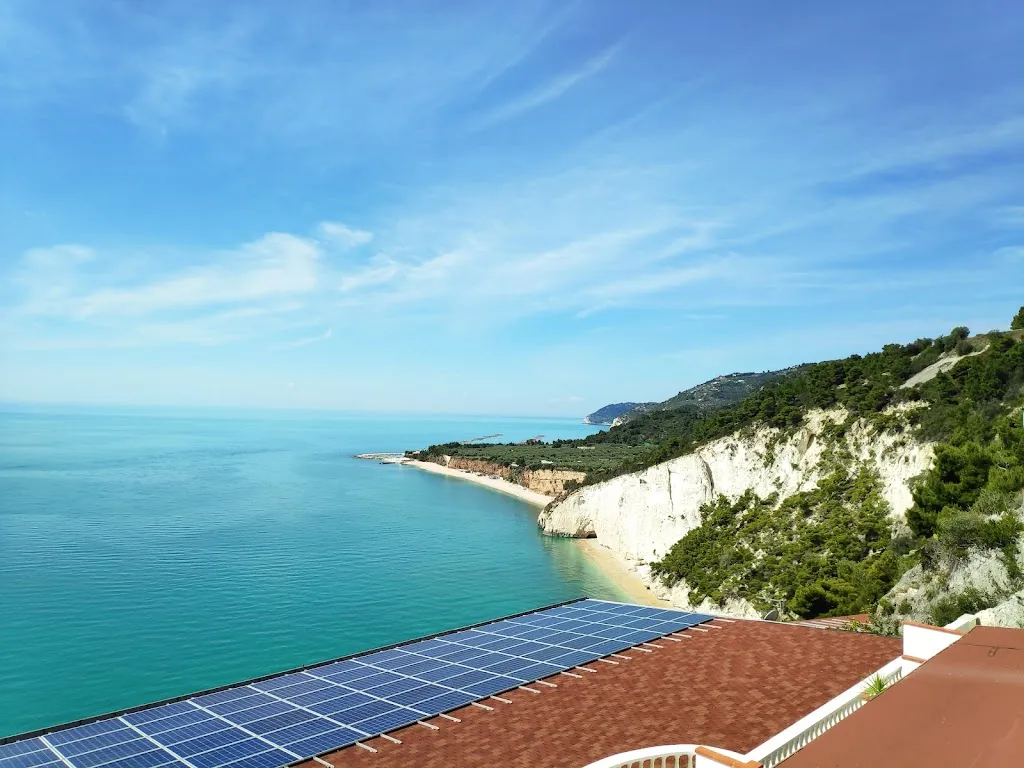 Wojtek JT_Villa Scapone_Mattinata_recensione