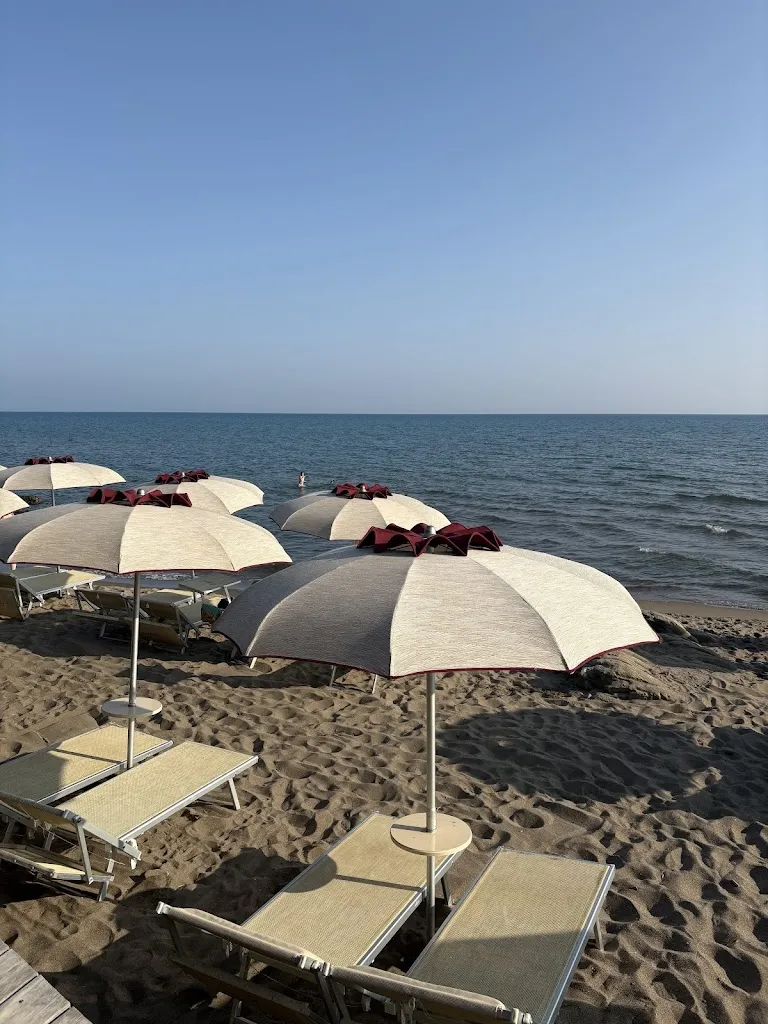 Tugce Nur_Bagno Capezzòlo_Castiglione della Pescaia_review
