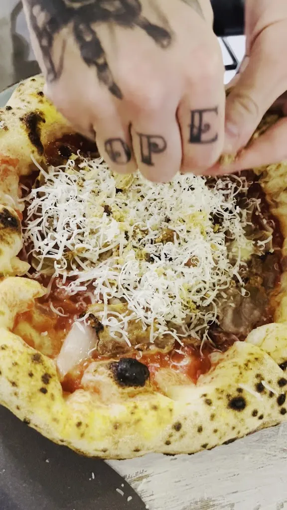 Pizzeria Chest' E'_Cerreto Guidi_slider_image_2