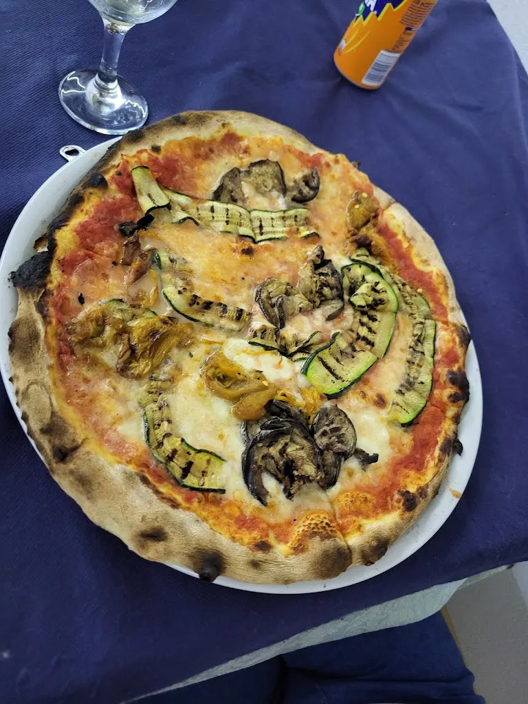 Andrea Scarcella_Al Solito Posto_Miggiano_review