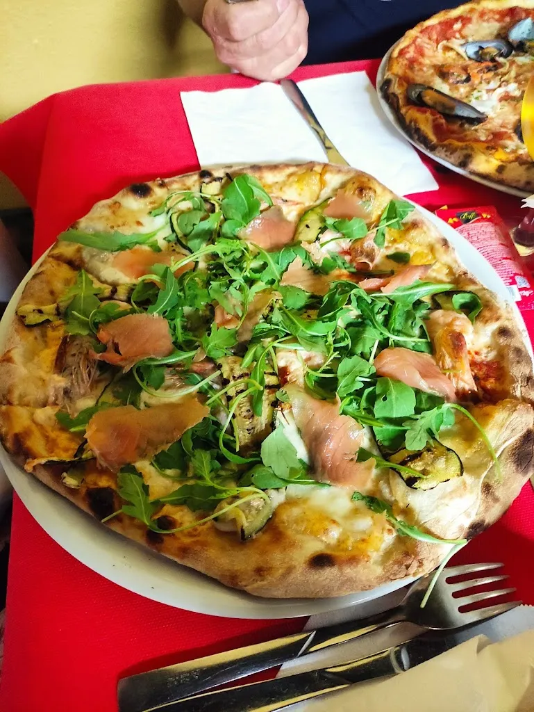 Graziano Longo_Al Solito Posto_Miggiano_review