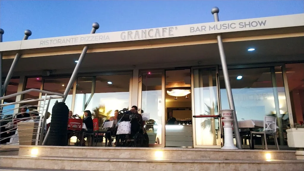 Grancafè_Cecina_slider_image_1