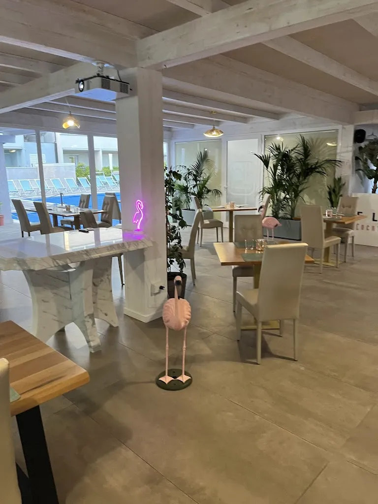 FlaminGold - Food & Beverage_Cecina_slider_image_3