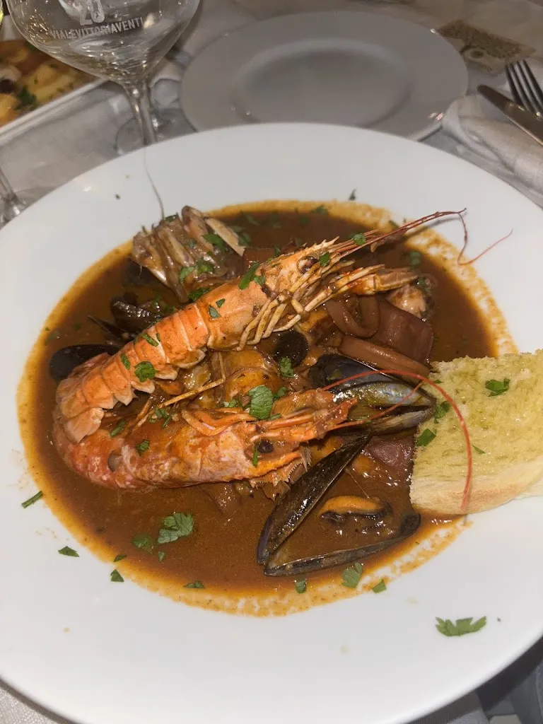 Viale Vittoria 20_Cecina_slider_image_2