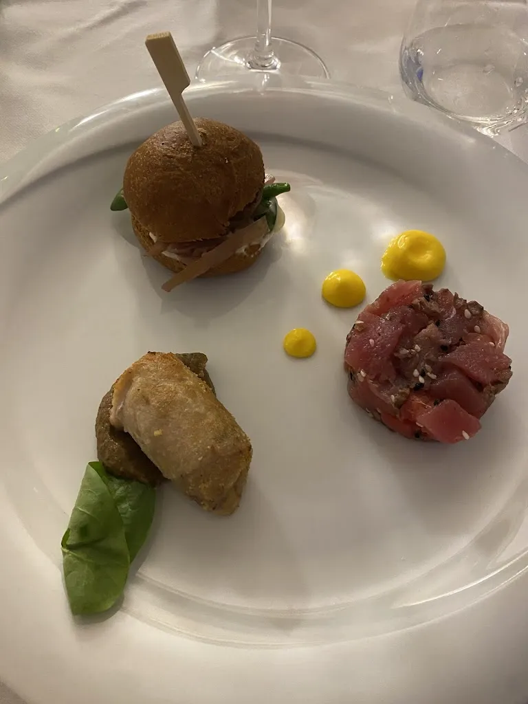 Francesca Lazzeri_Bagni La Rina 1928_Cecina_review