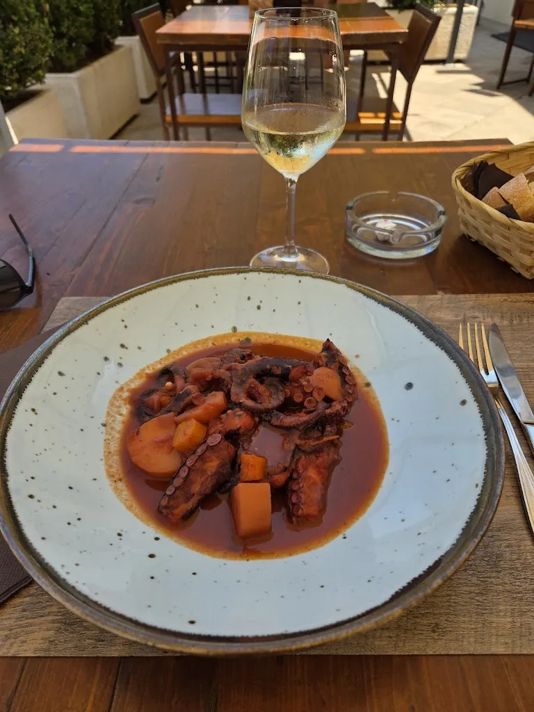 robertas negudinas_Borgo Antico_Minervino di Lecce_review