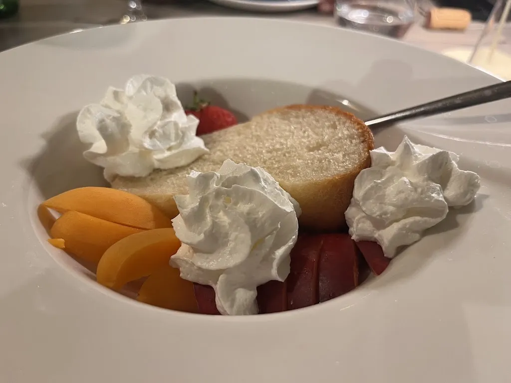 53040 Ristorante pizzeria_Cetona_slider_image_3