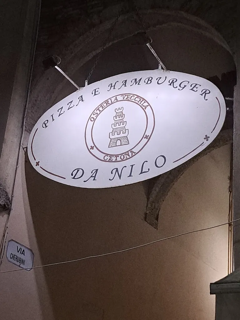 Roberto Aggravi_Pizza e Hamburger da Nilo Cetona_Cetona_review