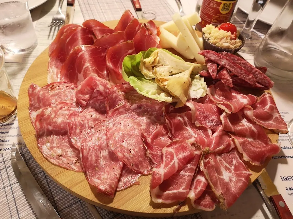 Pizza e Hamburger da Nilo Cetona_Cetona_slider_image_2