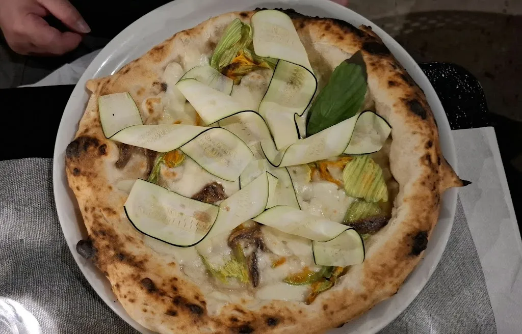 Pizza e Hamburger da Nilo Cetona_Cetona_slider_image_3