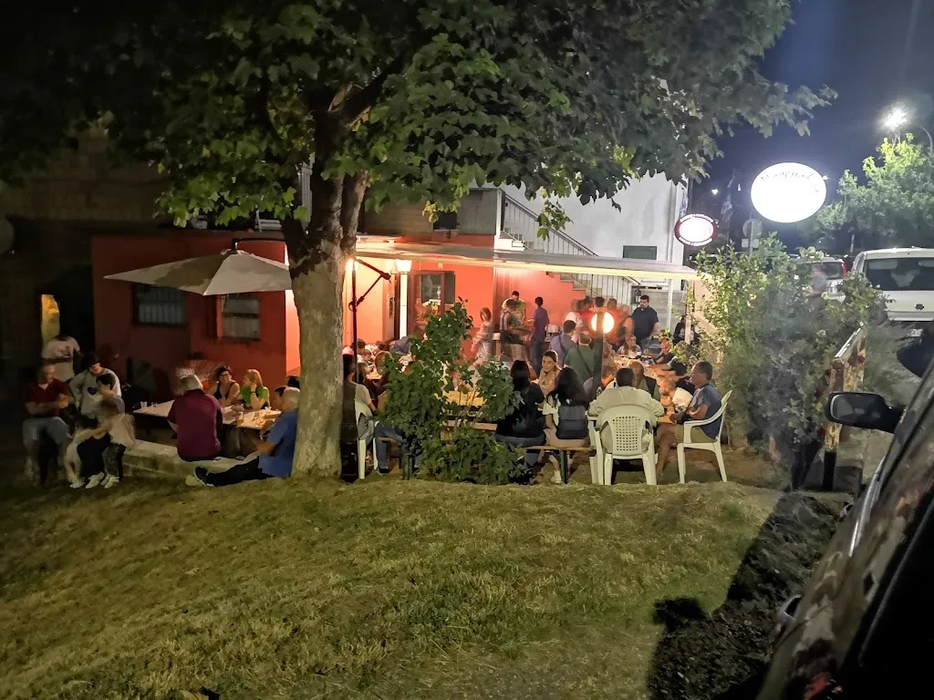 Morenobar di Moreno di Medoro_Arsita_slider_image_3