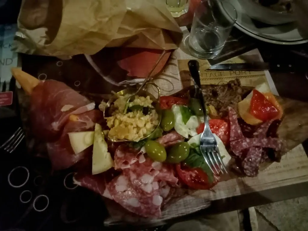 Torsten Kohlschein_Bar Cavour_Cetona_review