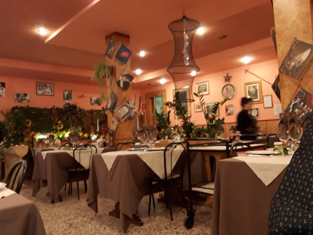 Ristorante Pizzeria Le Tre Fontane restaurant in Chitignano