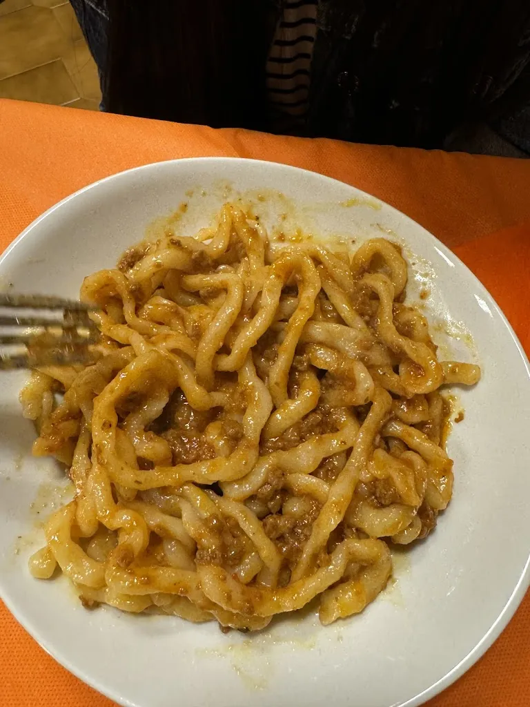 Bhagya Ranadeera_Pizzeria Ciritorno_Chianciano Terme_review