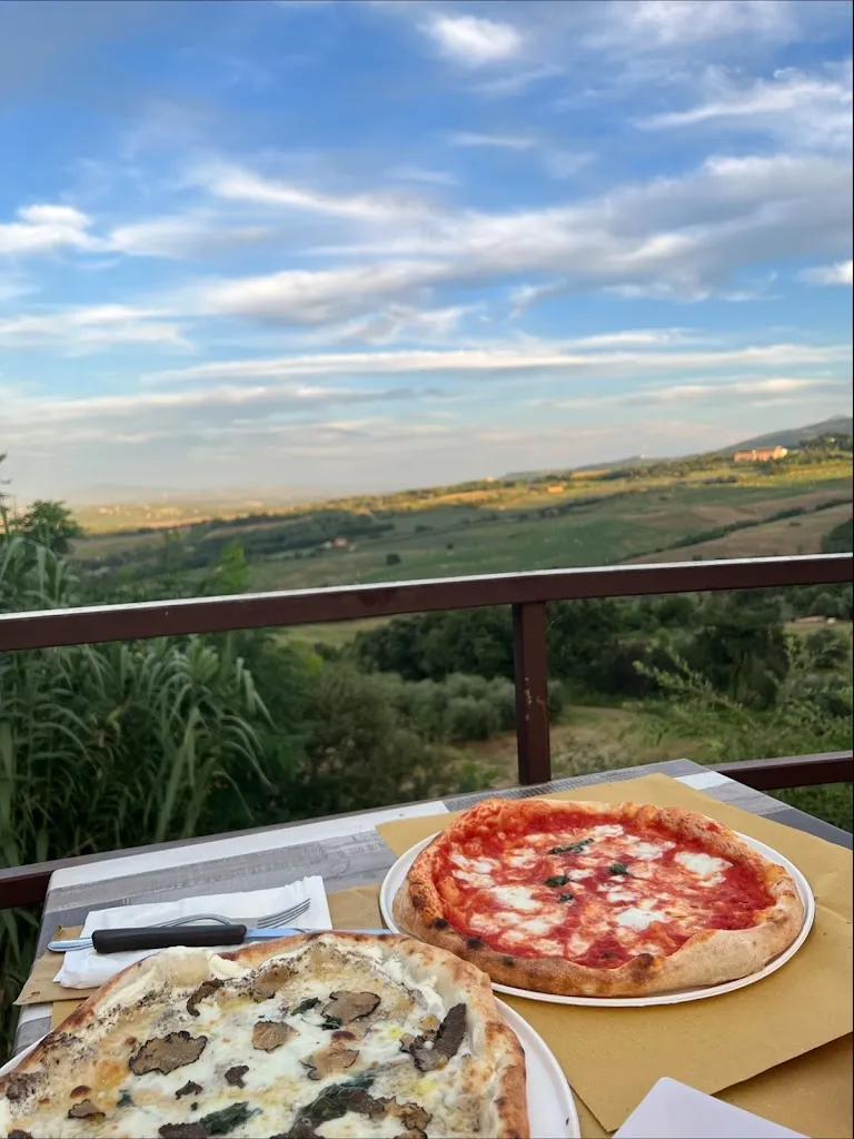 Mays Altaleb_Pizza Al Volo_Chianciano Terme_review