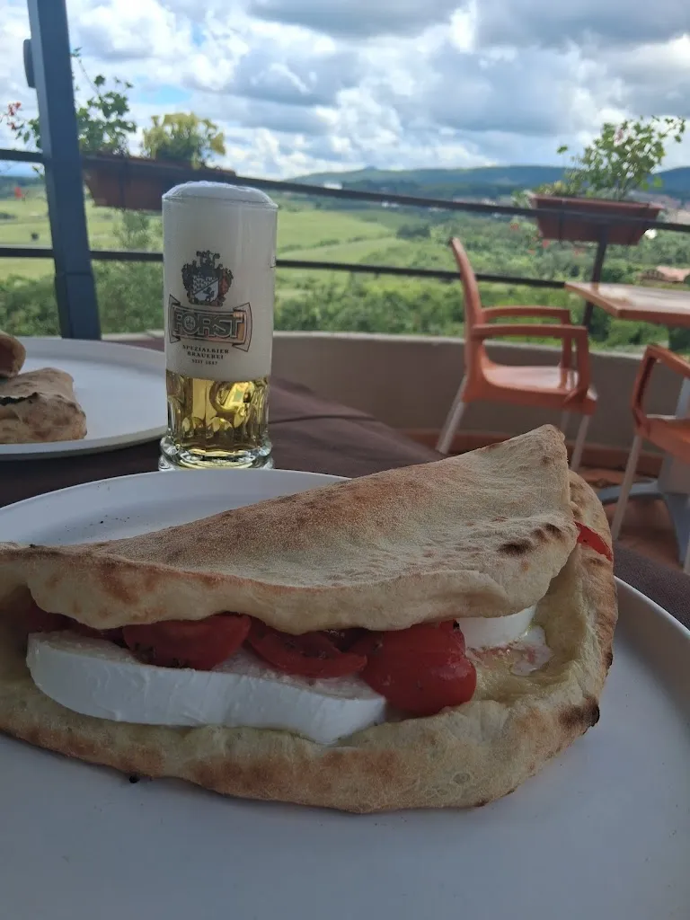 Pizza Al Volo_Chianciano Terme_slider_image_2