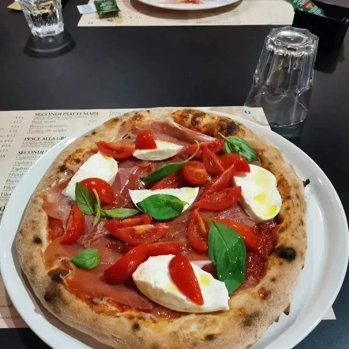 Ristorante Pizzeria Il Colosseo_Chianciano Terme_slider_image_3