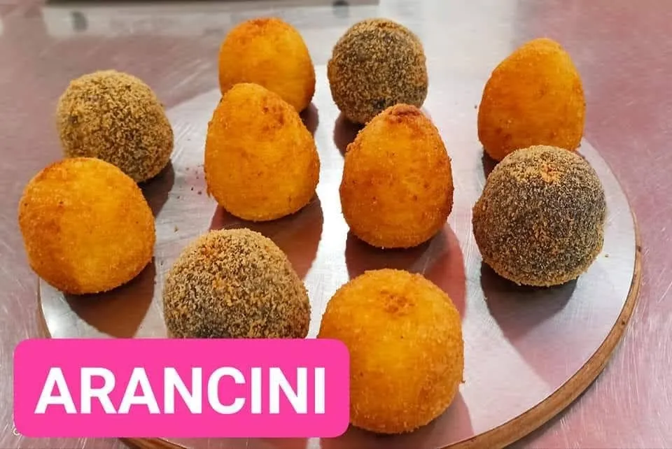 Pizzeria e Gastronomia Super Chambleé_Chiesina Uzzanese_slider_image_3