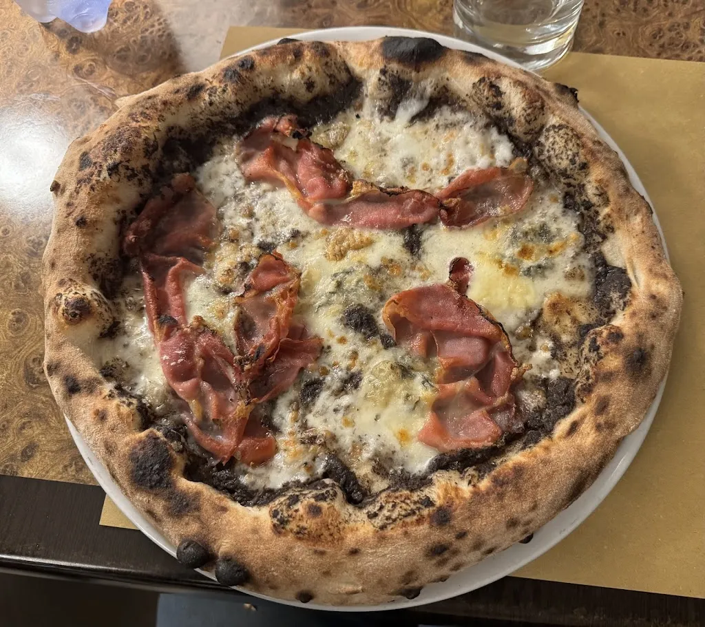 Amore e Passione_Chiesina Uzzanese_slider_image_3