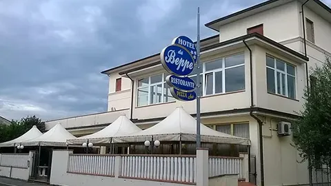 Da Beppe Hotel Restaurant Bar restaurant in Chiesina Uzzanese