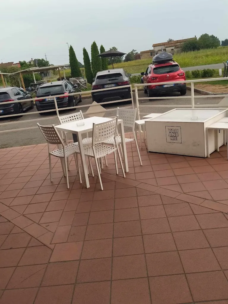 Lorenzo Guicci_You and Me_Chiesina Uzzanese_review