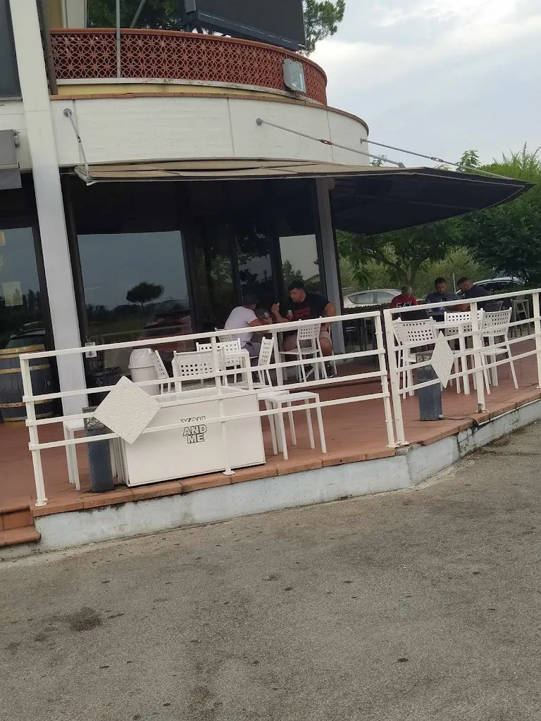 You and Me_Chiesina Uzzanese_slider_image_3