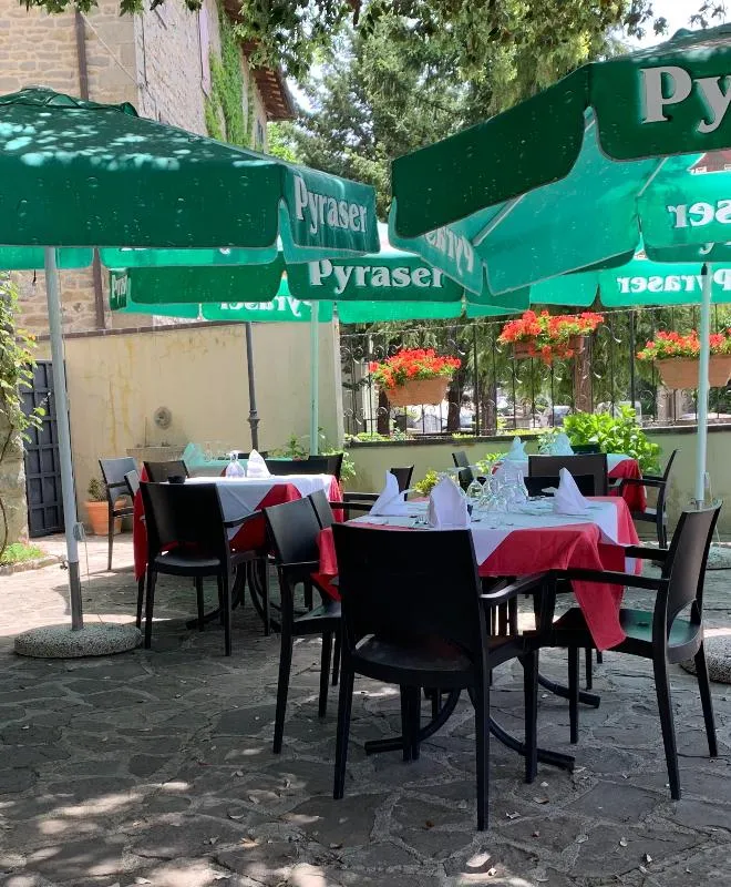 Albergo Ristorante BELLAVISTA restaurant in Chiusi della Verna