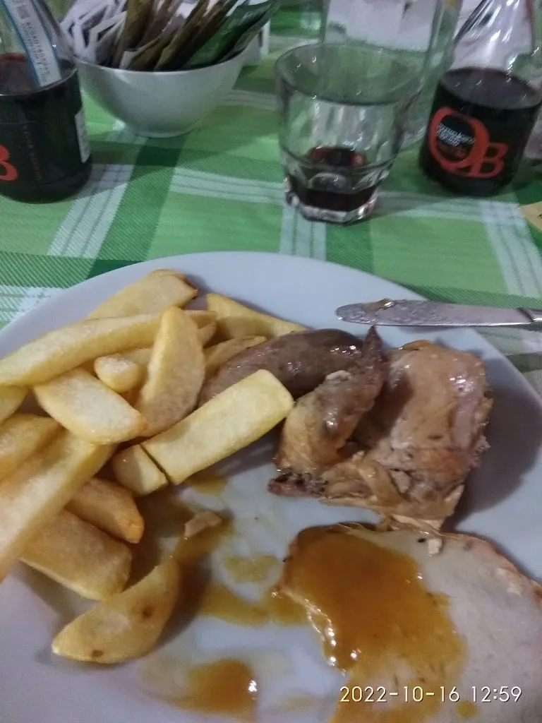 Paola Manetti_Refettorio del pellegrino_Chiusi della Verna_recensione