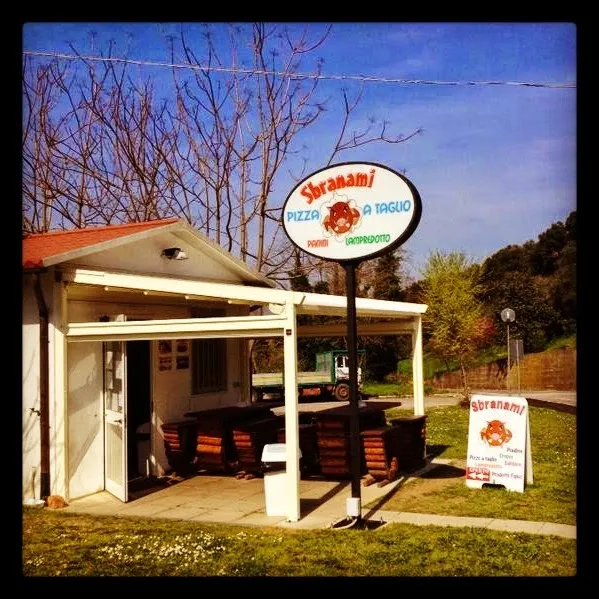 Lampredotto Sbranami - pizzeria a taglio -Paninoteca - focacce restaurant in Civitella Marittima