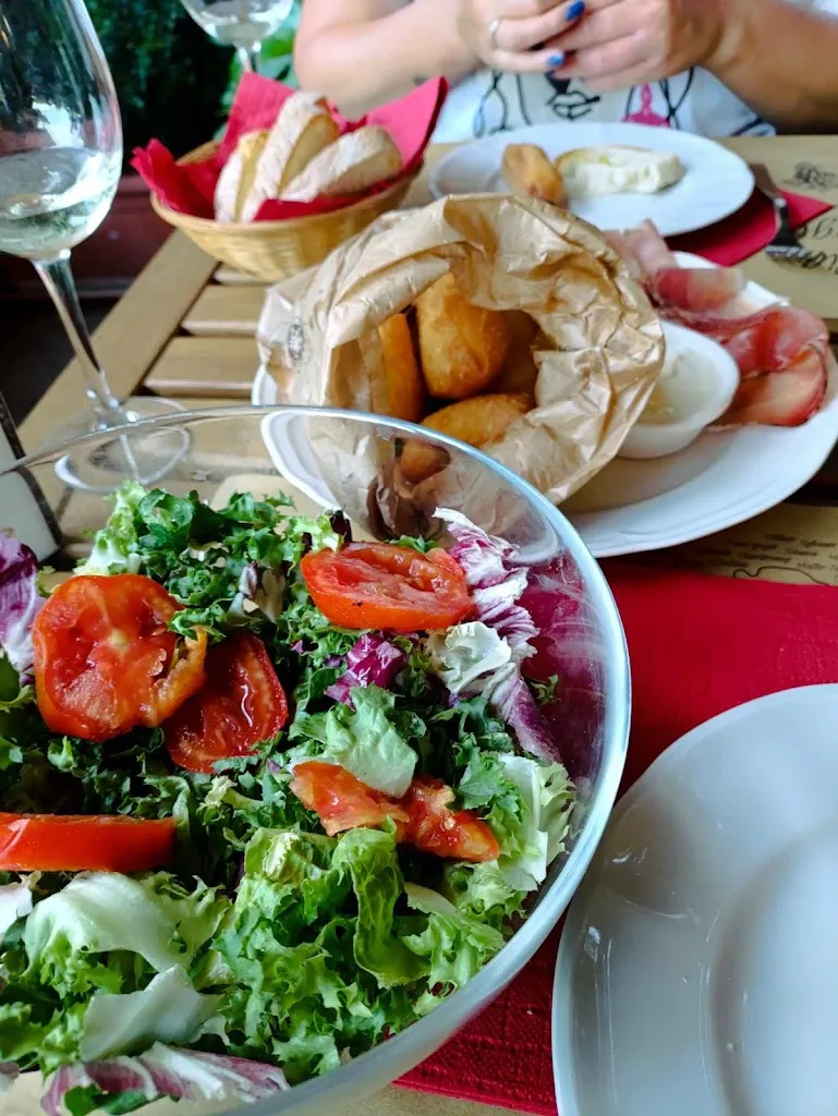 Lina Giedraitė_The Crazy Train_Compiobbi_review