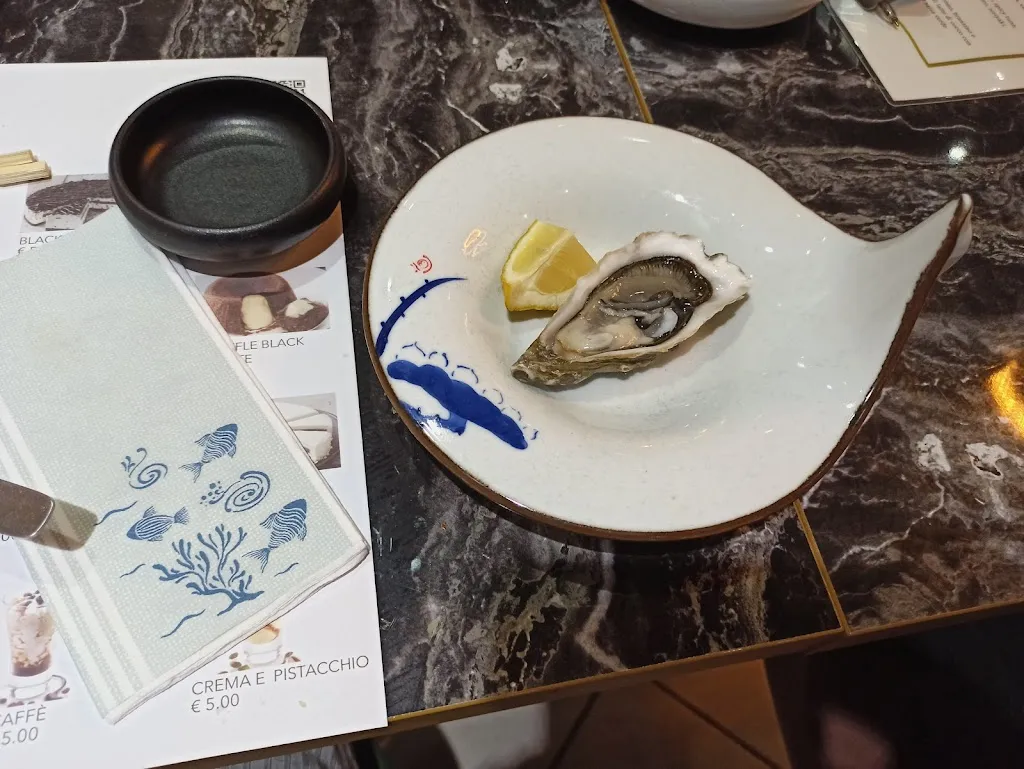 Menu_UBE Sushi Lab_Collesalvetti_image_7