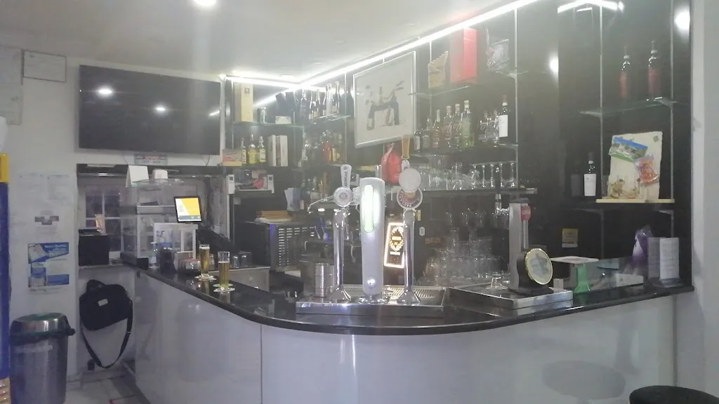 Domenico Di Laudo_Bar Granat di Di Nocco Alessandro_Celenza sul Trigno_review