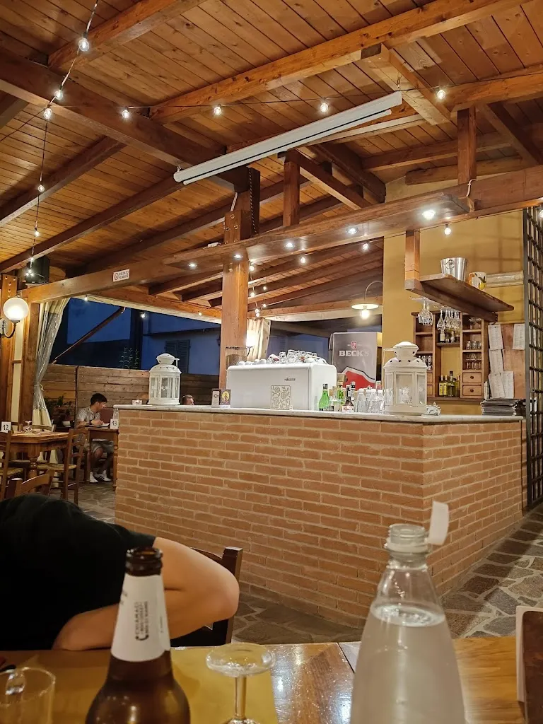 Andrea Arrighetti_La Cantinetta dei Medici_Collesalvetti_recensione