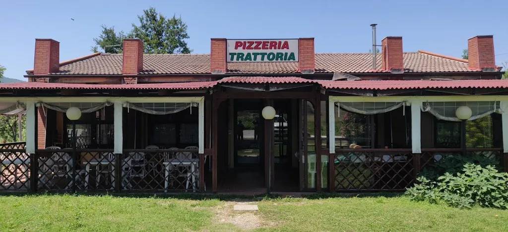 Trattoria Pizzeria La Torretta restaurant in Collesalvetti