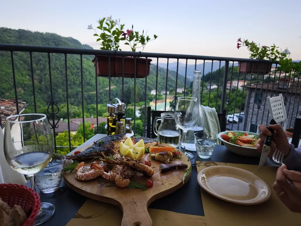 Da Castruccio degli Antelminelli_Coreglia Antelminelli_slider_image_2