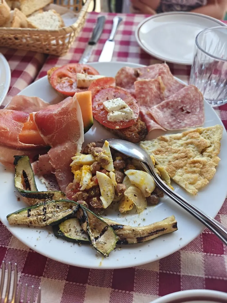 Ristorante L'arcile_Coreglia Antelminelli_slider_image_2