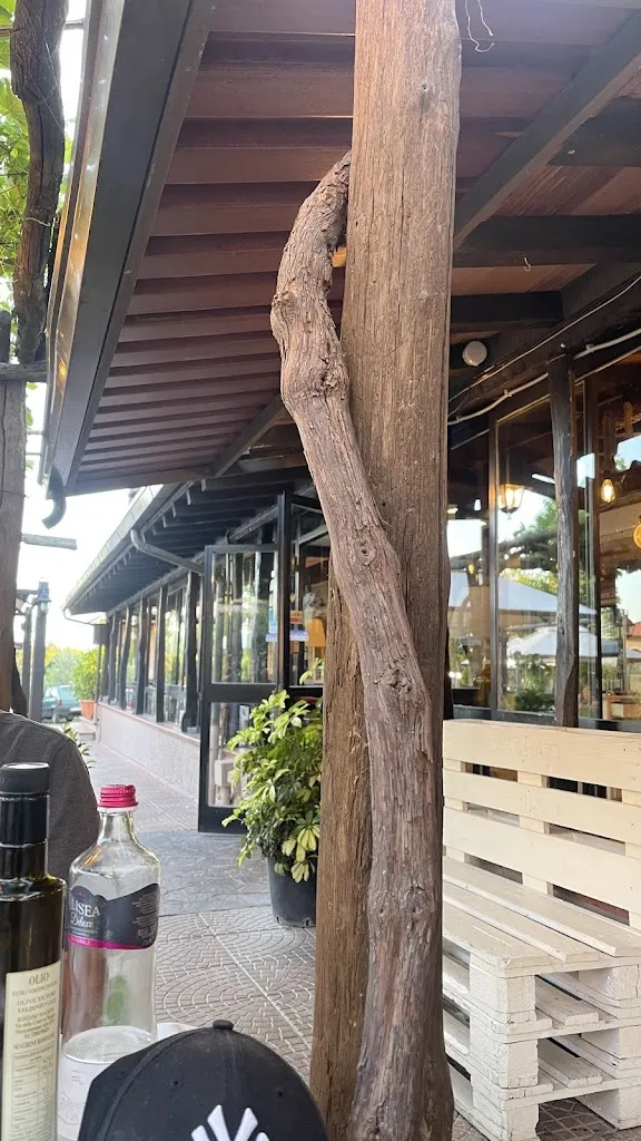 Michael Haller_Ristorante Pizzeria Da Caino La Cantina_Cintolese_review